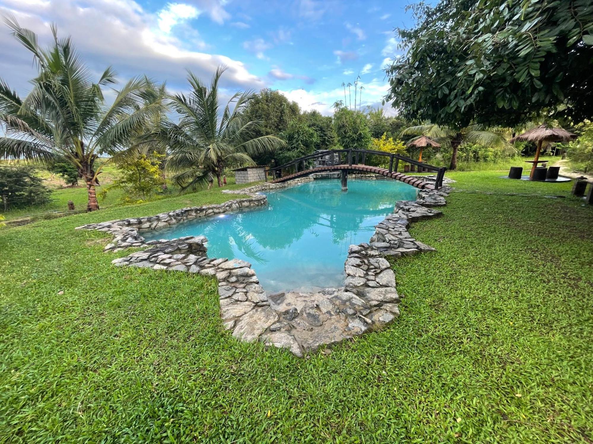Ceylon Amigos Eco Resort 锡吉里亚 外观 照片
